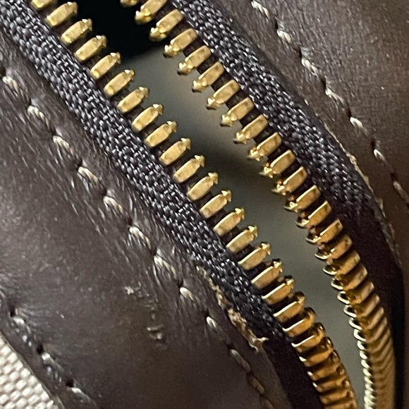 Louis Vuitton Olive Monogram Mini Lin
Josephine GM Boston bag - Picture 10 of 16